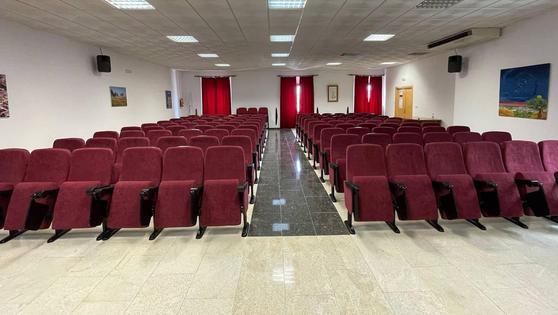 El Salón de Plenos estrena sillones
