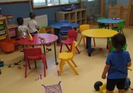 Alumnos en la guardería municipal de Zalamea de la Serena.