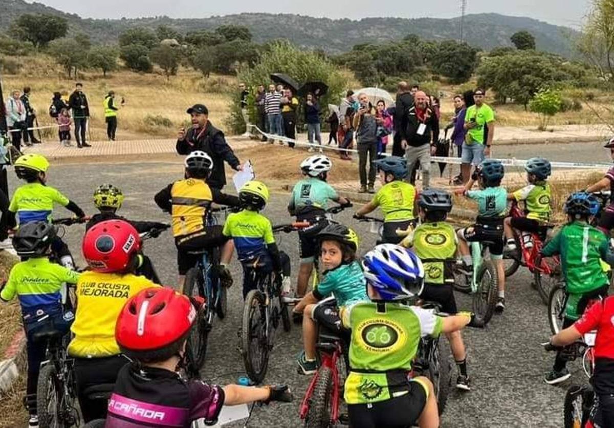 4 deportistas ilipenses participaron en Plasencia en los Judex Autonómicos BTT