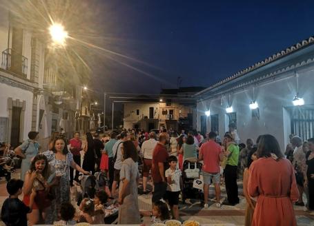 Imagen secundaria 1 - Los alumnos de guardería, infantil y primaria despiden una etapa educativa con sus graduaciones