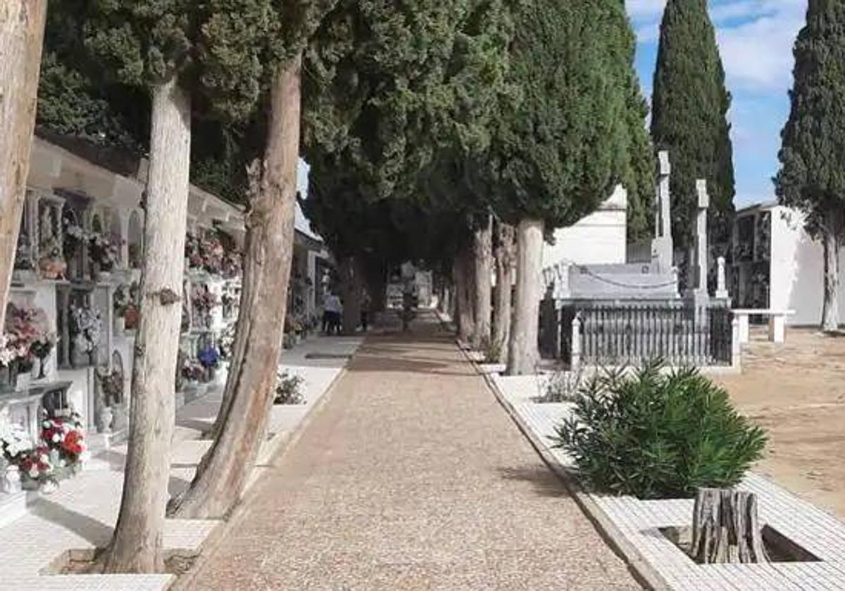 Horario del cementerio durante la Feria y Fiestas de la Cruz