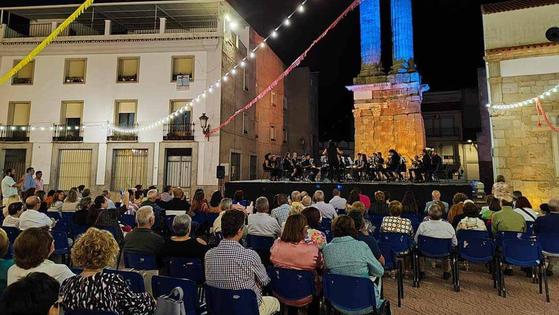 Gran asistencia al concierto de la Banda Municipal de Música