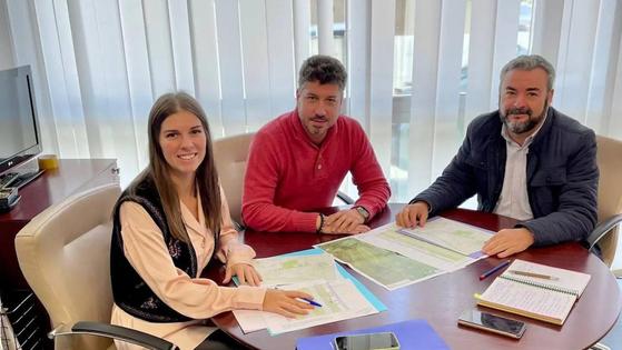 El alcalde ilipense se reúne con el Director General de Infraestructuras Viarias de la Consejería de Infraestructuras, Transporte y Vivienda de la Junta de Extremadura