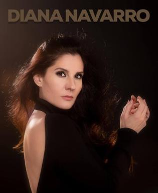 Diana Navarro en concierto en el Castillo de Zalamea 