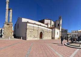 Un grupo de un colegio de la comarca durante una visita guiada.