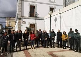Zalamea de la Serena se une a las protestas por el asesinato de los dos Guardias Civiles en Barbate