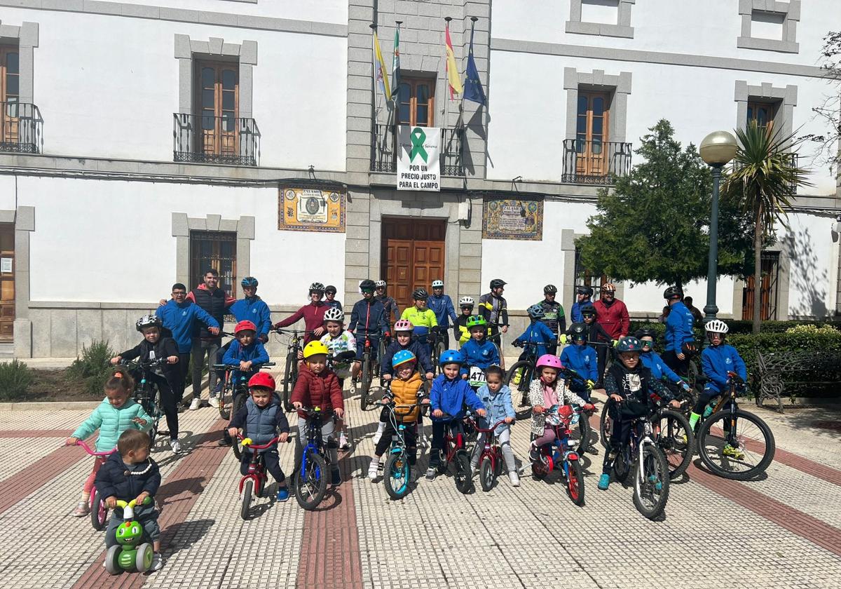 El Día de la Bicicleta se estrena con buena participación