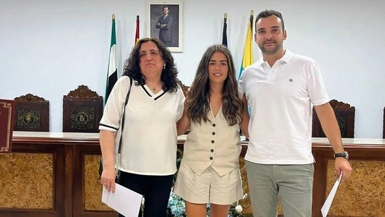 Tres nuevos trabajadores fijos en el Ayuntamiento de Zalamea