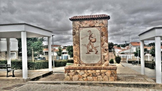 La AC Cancho Roano da a conocer un poco de la historia de Docenario