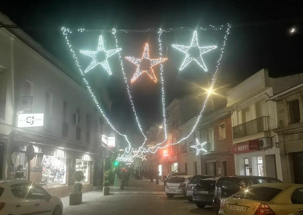 Imagen secundaria 1 - Zalamea de la Serena se ilumina de Navidad