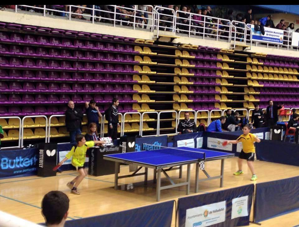 Hector luchó por las medallas y Laura venció a la campeona de España