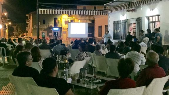 Durante la charla de Javier Paredes sobre Cancho Roano