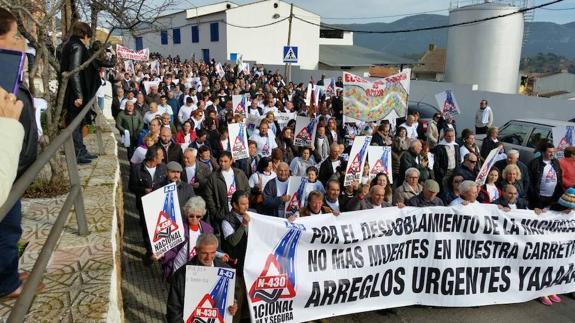 La plataforma vecinal N-430 convoca otra manifestación en Santa Amalia