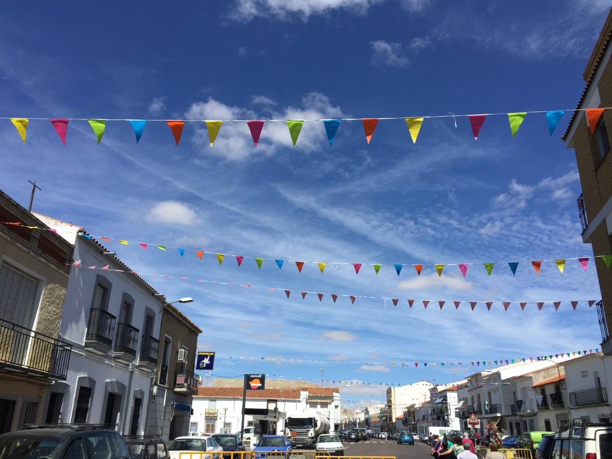 Zalamea da comienzo a la Feria y Fiestas de la Cruz 2017