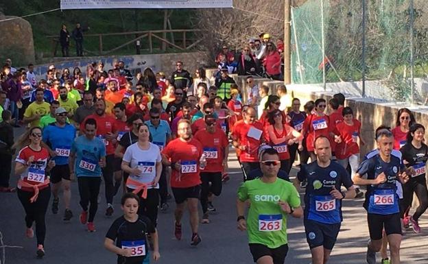 Cerca de 300 personas salen a correr en La Alquería