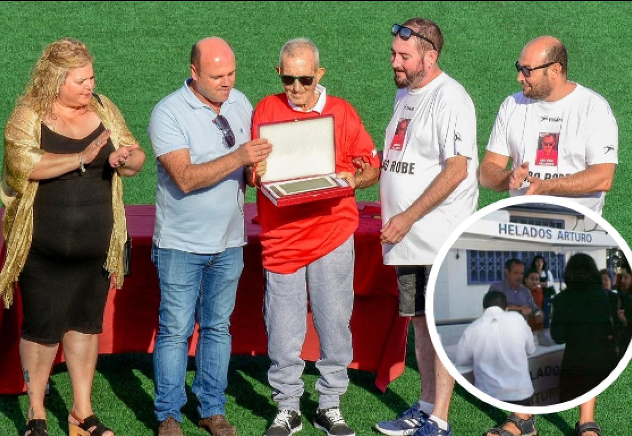 Arturo aparca el carro de sus helados