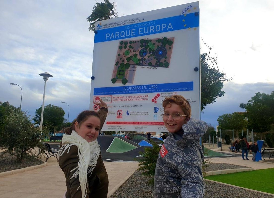 Fotos: Europa, el primer parque de Adra para 'skaters'