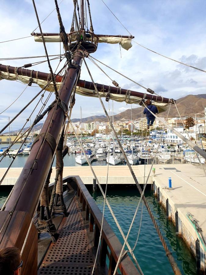 Fotos: Andalucía, un galeón histórico en la ciudad más antigua de Almería