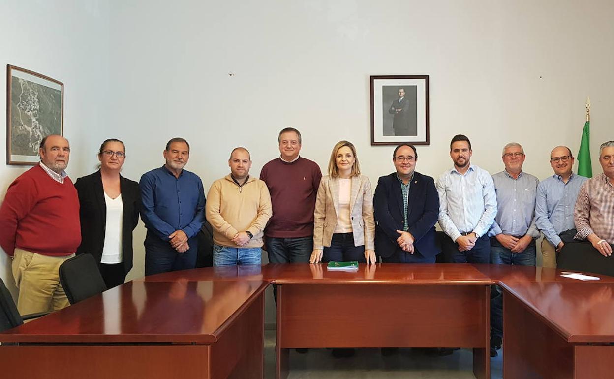 Maribel Sánchez ha planteado esta primera reunión en Alcolea para tratar la despoblación y la próxima prevista será en Gérgal. 