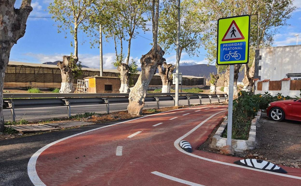 Adra cifra en casi siete millones de euros el coste de las infraestructuras en curso
