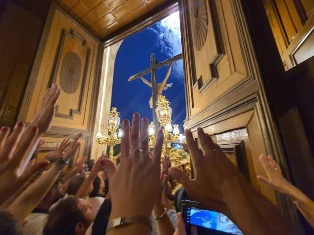 Fotos: Cristo de la Luz: la espera mereció la pena