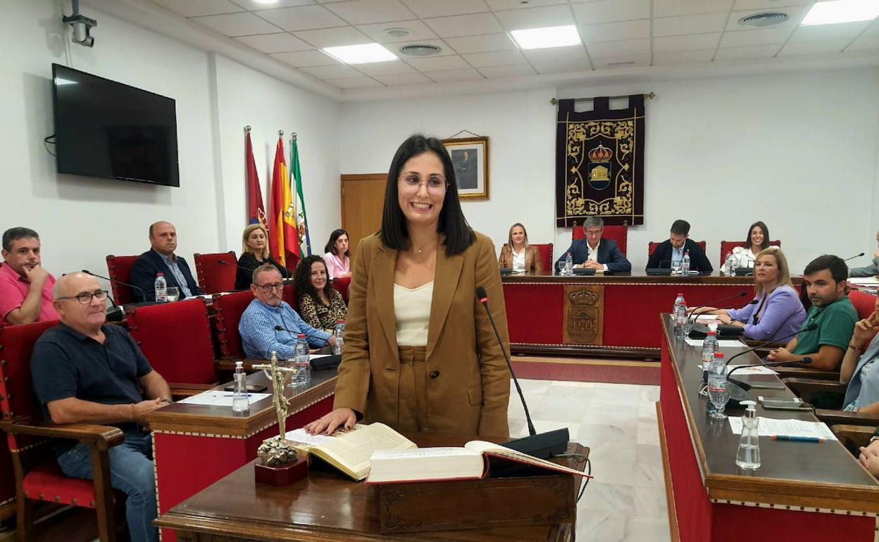 Melody Rodríguez tomó posesión de su cargo en el último pleno. 