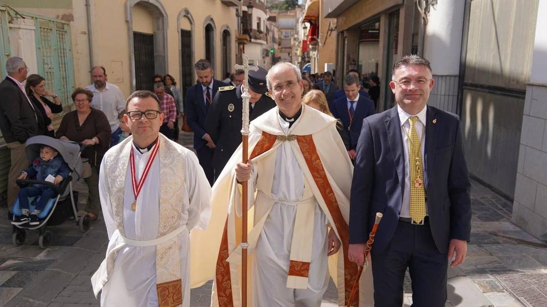 Berja acompaña a su patrona en procesión
