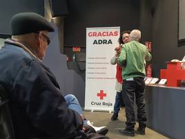 Cruz Roja informa en Adra sobre el acogimiento familiar