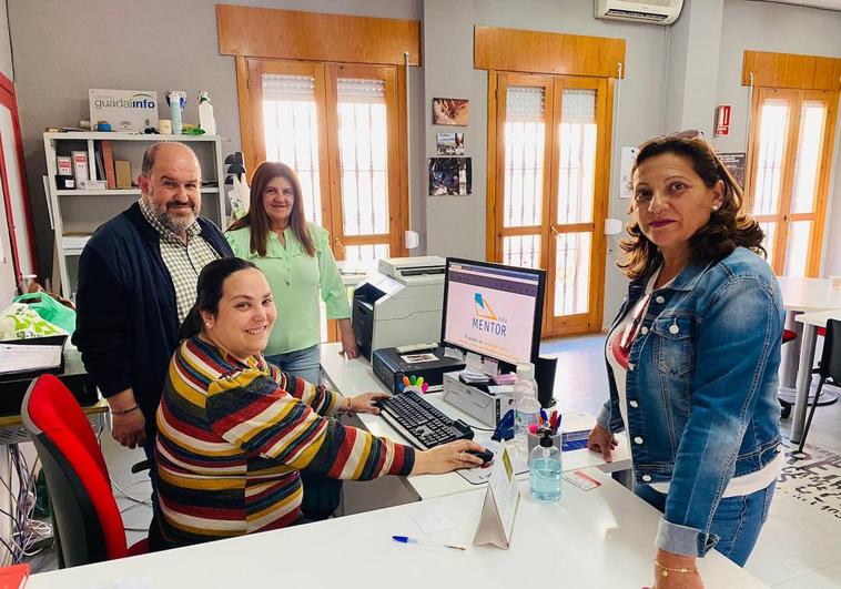 Dalías oferta un centenar de cursos a través de Aula Mentor