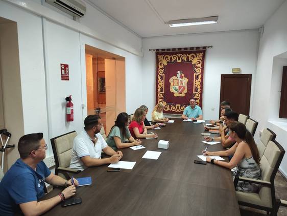 Lupión divide en nueve áreas su segunda legislatura en Berja