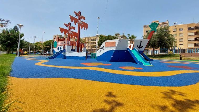 El parque Picasso de Adra reabre sus puertas