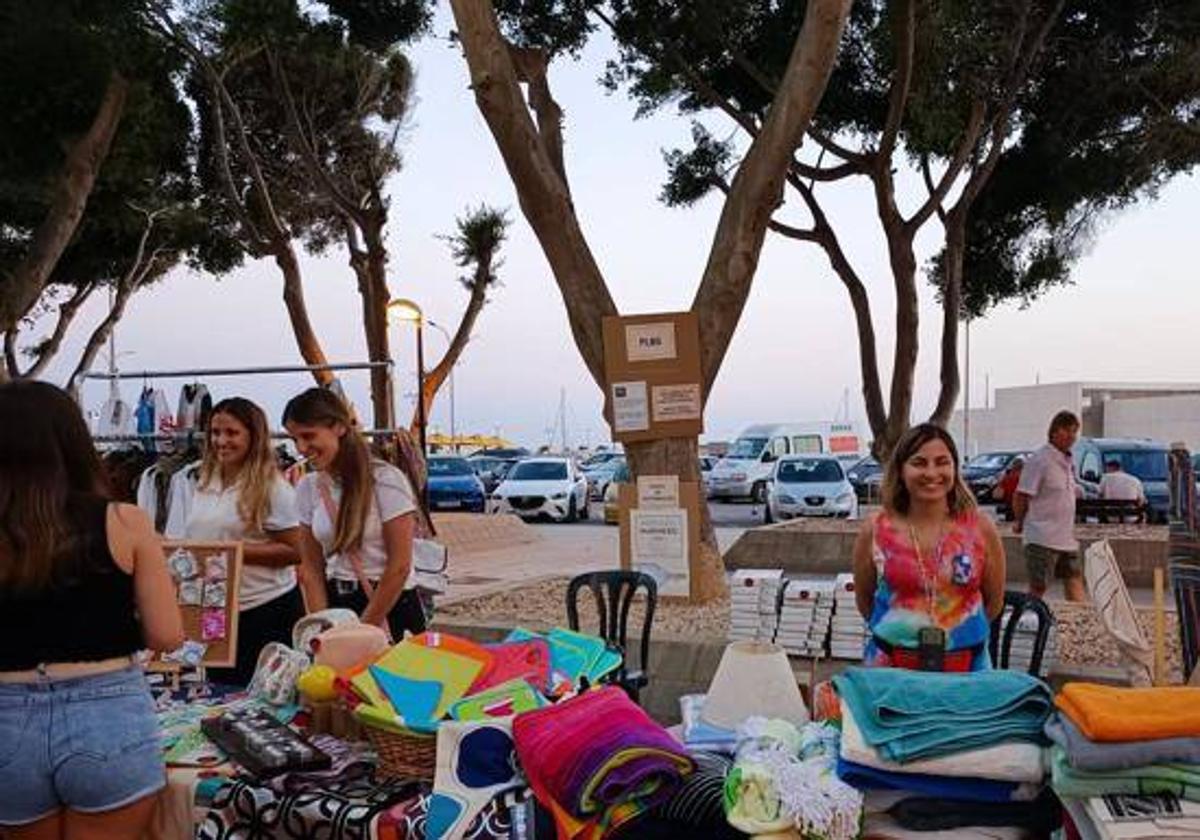 Llega el Mercado Marinero al Parque del Puerto
