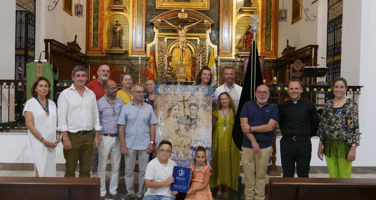 Juan Parrilla firma el cartel religioso de la Feria de Adra