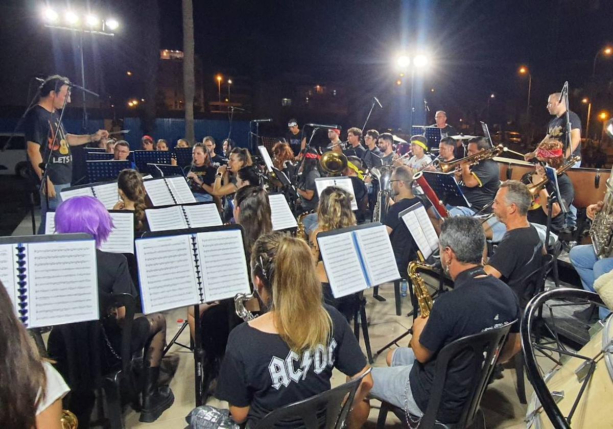 La Asociación Ortiz de Villajos ofrece un concierto especial por su aniversario