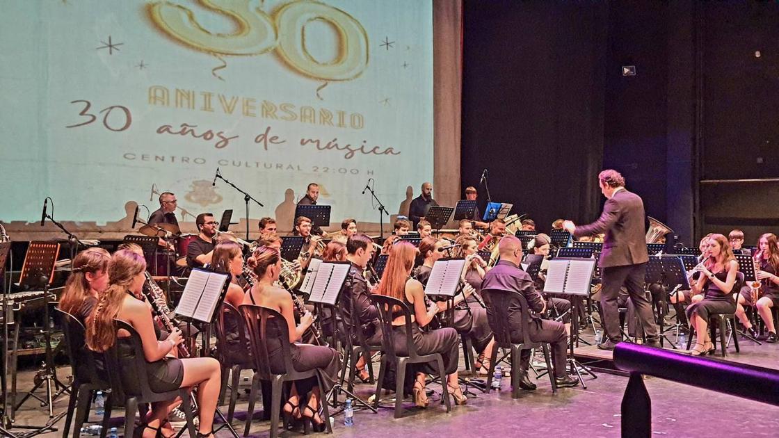 Ortiz de Villajos sopla las velas