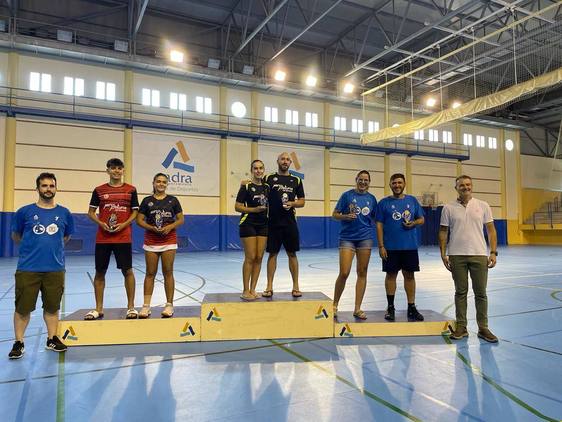 «Éxito» del Trofeo de Feria de Bádminton en Adra