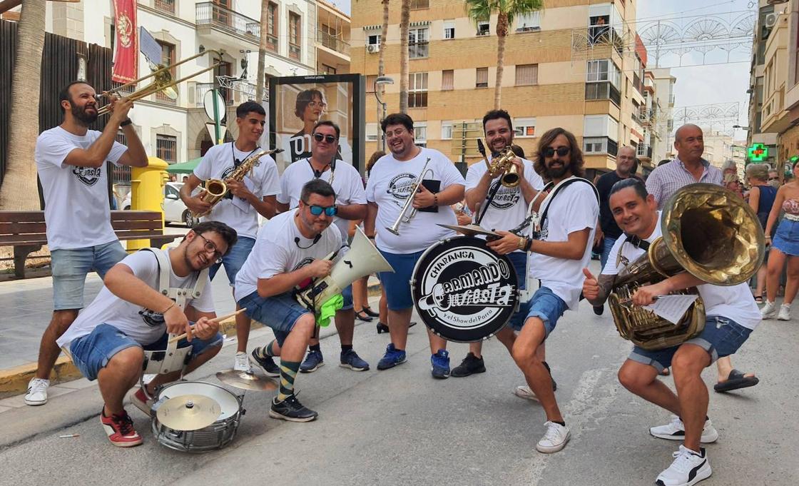 Adra da la bienvenida a cinco días de feria