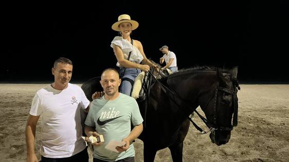 Operaria, la yegua más veloz de la Carrera de Caballos Cronometrada de Adra