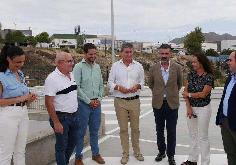 Adra estrena punto limpio para restos de podas, pinturas o electrodomésticos