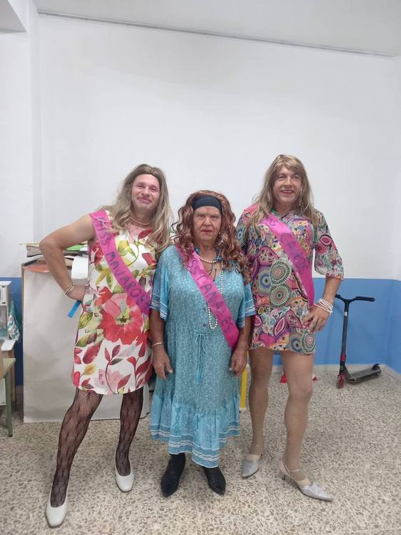 Los vecinos de La Alquería perfilan una fiesta de pijamas «para papis y mamis»