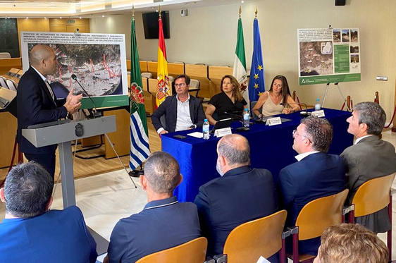 La Junta saneará algunos cauces de Adra, Berja, Dalías y Alcolea