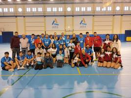 El Pabellón de Deportes acoge el Torneo de Maestros de bádminton