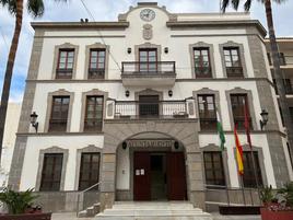 Adra sienta las bases para combatir posibles ataques informáticos
