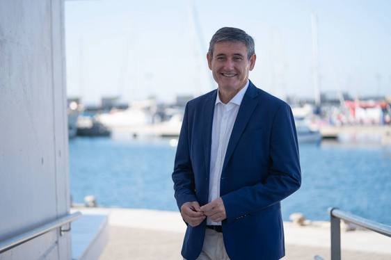 Cortés confía en que se licite «a la mayor prontitud» el futuro bulevar de La Curva