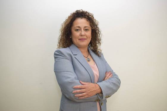 Azucena López, portavoz del grupo municipal de Vox en el Ayuntamiento de Adra.