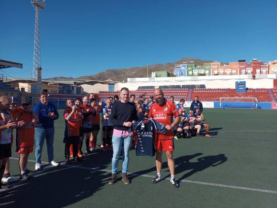 Marrajos organiza en Adra una formación de deporte inclusivo