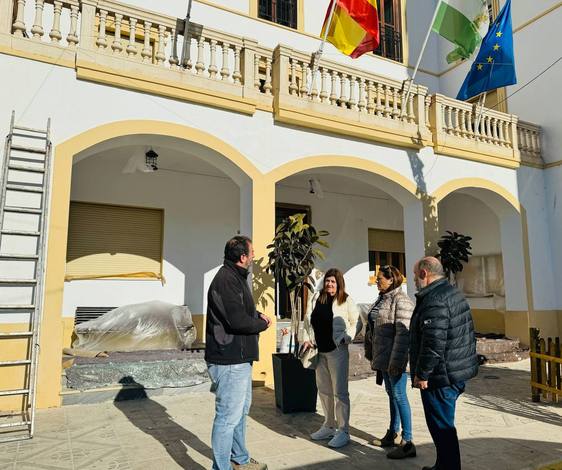 Dalías elimina las barreras arquitectónicas de su ayuntamiento