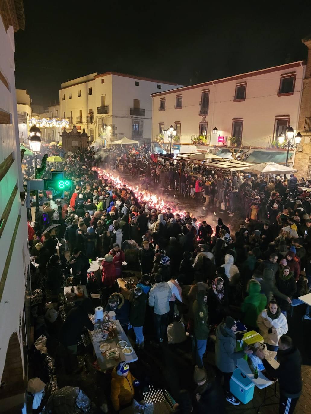 Fondón &#039;arde&#039; con su chisco