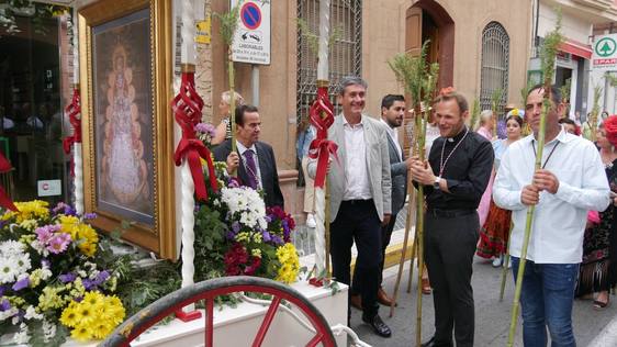Adra rendirá honores a la Virgen del Rocío