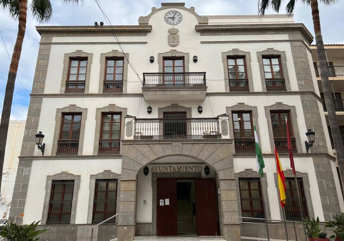 El PSOE echa en falta un canal de denuncias y el PP dice que estará «en los próximos días»